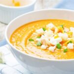 Món súp khoai tây sữa cho bé 5 tháng ăn dặm